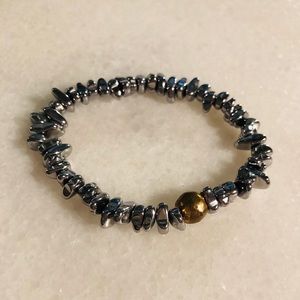 🔸NWT🔸 Spiked Silver Chip Beaded Bracelet